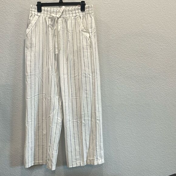 NEW Sienna Sky White Pinstripe Elastic Waist Wide Leg Pants Size XL - Picture 1 of 10